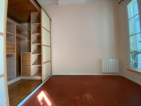 Location Appartement 3 pièces 85m² AVIGNON 84000 - Photo 4
