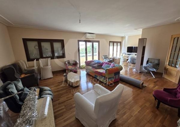 Apartamento T4 em Lisboa