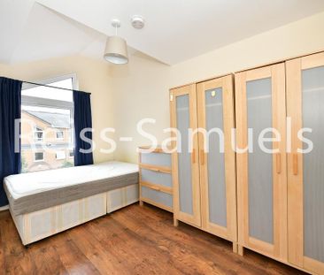 5 bedroom townhouse to rent - Photo 3