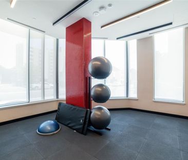 For Lease - 212 King William Street Unit# 910, Hamilton, Ontario - Photo 6