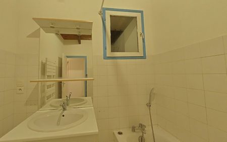 APPARTEMENT T5 A LOUER - BRIGNAIS - 116.7 m2 - 1 110 € charges comprises par mois - Photo 3