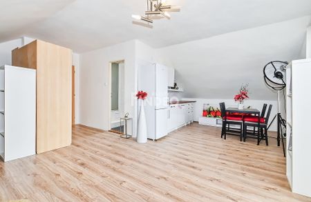 Pronájem bytu 1+kk a garsoniéry 35 m² - Photo 2