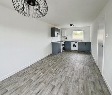 2 bedroom maisonette to rent - Photo 4