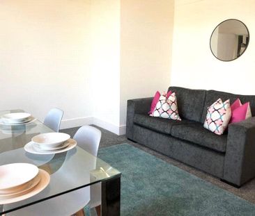 1 bedroom in a house share to rent - Photo 4