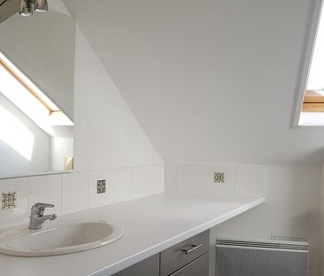 Location Appartement 3 pièces 68m² - Photo 3