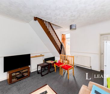 2 bedroom house to rent Emsworth Road, Portsmouth, PO2 - Photo 5