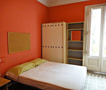 Carrer de Mallorca, Barcelona, Catalonia 08037 - Photo 1