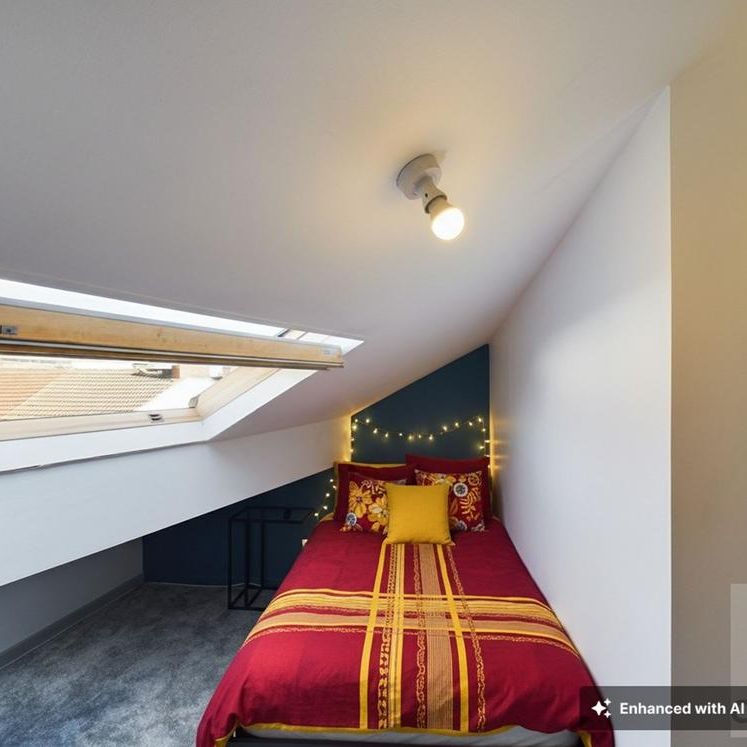 6 bedroom house of multiple occupation to rent - Photo 1