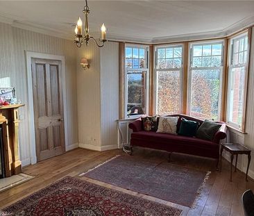 4 bedroom semi-detached house to rent - Photo 3