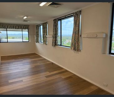 INSPECT: Monday 27th October, 1pm to 1:15pm - Photo 5