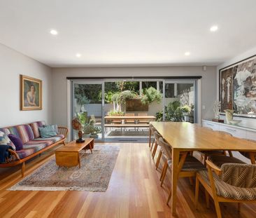 Luxury living in the heart of McMahons Point - Photo 1