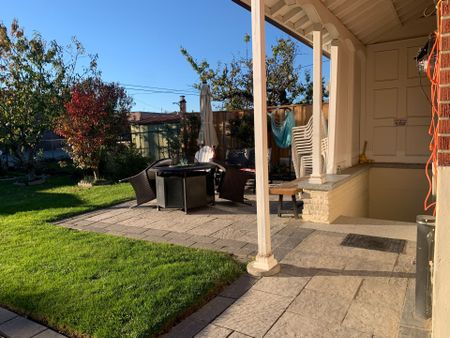 For Lease - 120 Hullmar Drive, Toronto, Ontario - Photo 4