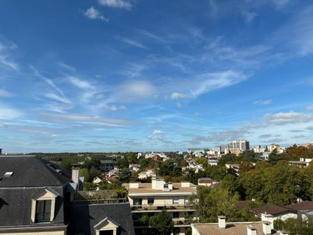 Location Appartement 3 pièces 70m² NOGENT SUR MARNE 94130 - Photo 3