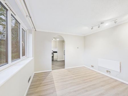 1 bedroom apartment to rent - Photo 2