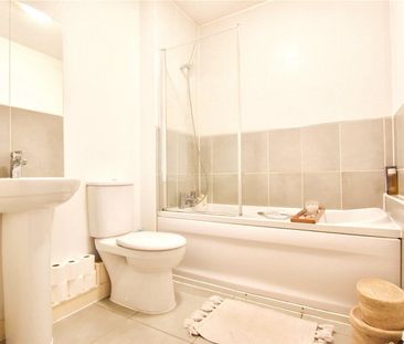 2 Houseman Crescent, West Didsbury, Manchester, M20 2JQ - Photo 5