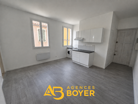 Location Appartement 2 pièces 27m² BANDOL 83150 - Photo 3