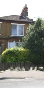 2 Bed Maisonette, Grant Road, CR0 - Photo 4