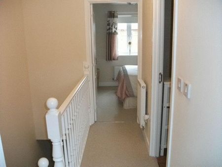 2 bedroom terraced house to rent - Photo 5