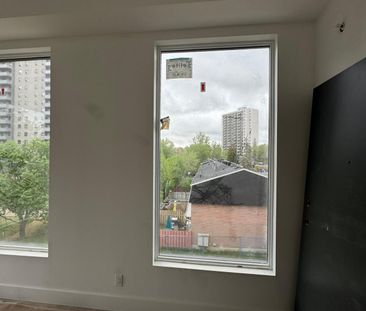 841 Grenon Ave - Photo 3