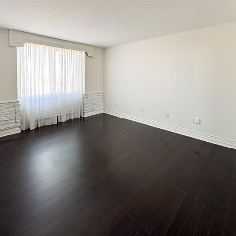 Unit 1106: Entire unit - Photo 1