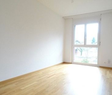 Modern 3.5-ZW on the ground floor à 72 m² with garden seating - Photo 3