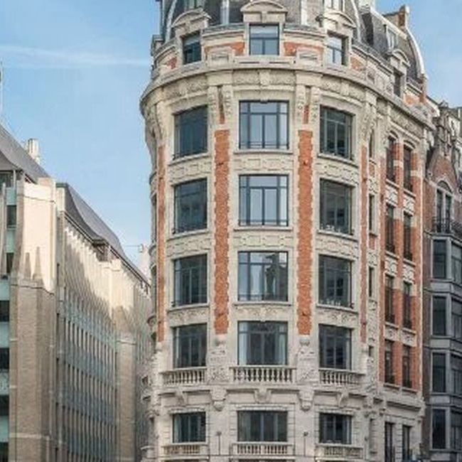 Appartement te huur in Brussel voor € 1.750 met 1 slaapkamer - Photo 1