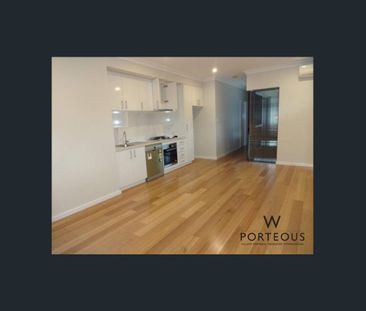 MODERN APARTMENT - Photo 5