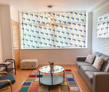 2 bed Apartment for Rent - Photo 2