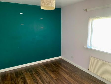 6 Hollowburn Road, Antrim, BT41 1NG - Photo 5