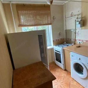 Garsoniera in zona Tei la Facultatea de Constructii - Fotografie 2