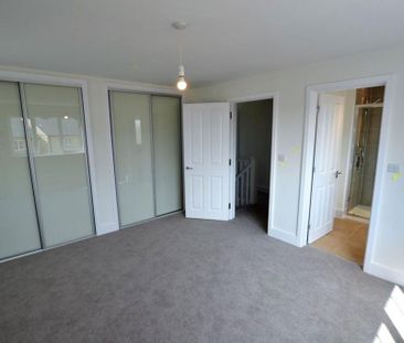 5 bedroom detached house to rent - Photo 6