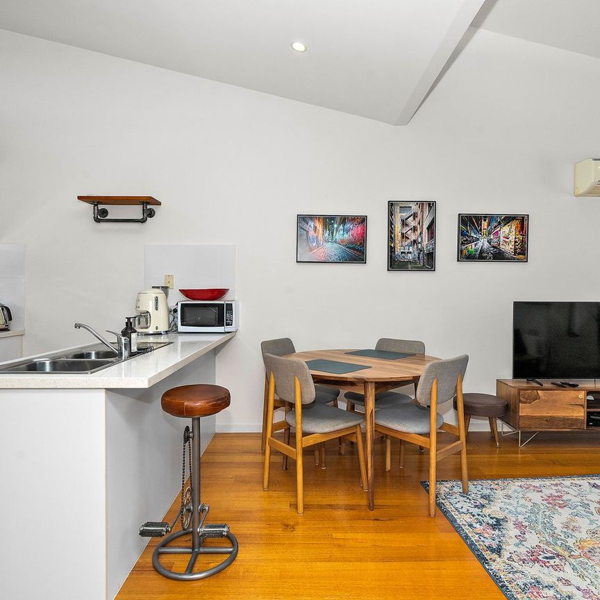 3/8 Austin Crescent, Pascoe Vale VIC 3044 - Photo 1