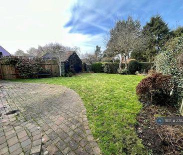 4 bedroom detached house to rent - Photo 5