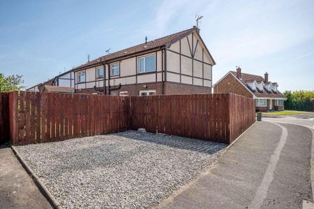 1 Woodford Grange, Bangor, BT19 6ZA - Photo 3