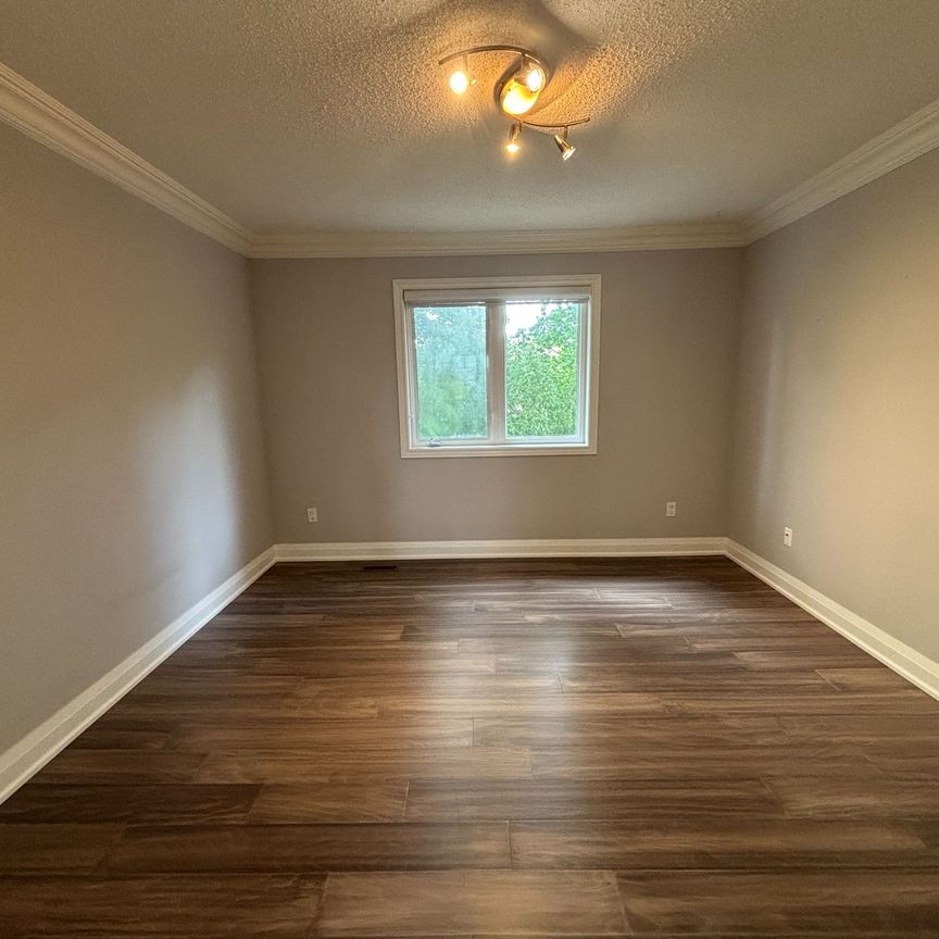 For Lease - 63 Grand Oak Drive, Richmond Hill, Ontario - Photo 1