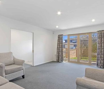 Three Bedroom Home In Casebrook! - Photo 5