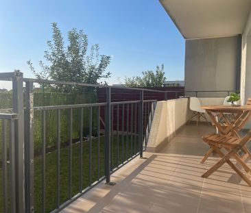 Inchiriere garsoniera cu gradina proprie si terasa in Sanpetru Resi... - Photo 3