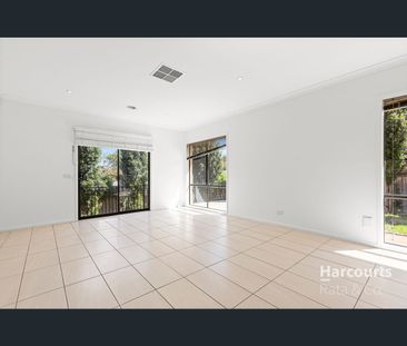 5 Bear Crescent, Doreen, Vic 3754 - Photo 2