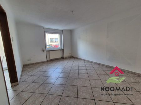 Maison mitoyenne F5 de 96 m² - ALSTING - Photo 5