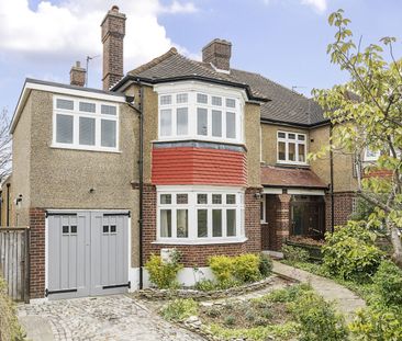 Terraced House to rent - Eastlands Crescent, London, SE21 - Photo 1