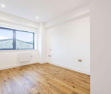 Newtown Road, Henley, RG9 - Photo 2