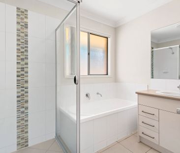 Modern Family Home! - Photo 3