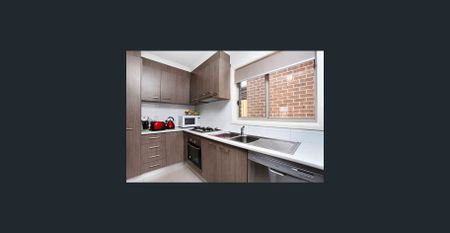 Beautiful House + Great Location - Photo 3