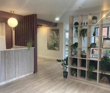 1 bedroom in a flat share to rent - Photo 1
