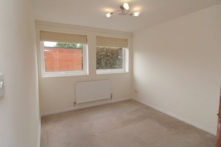 £1,200 - To Let - Photo 3