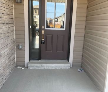 For Lease - 198 Gillespie Drive, Brantford, Ontario - Photo 5