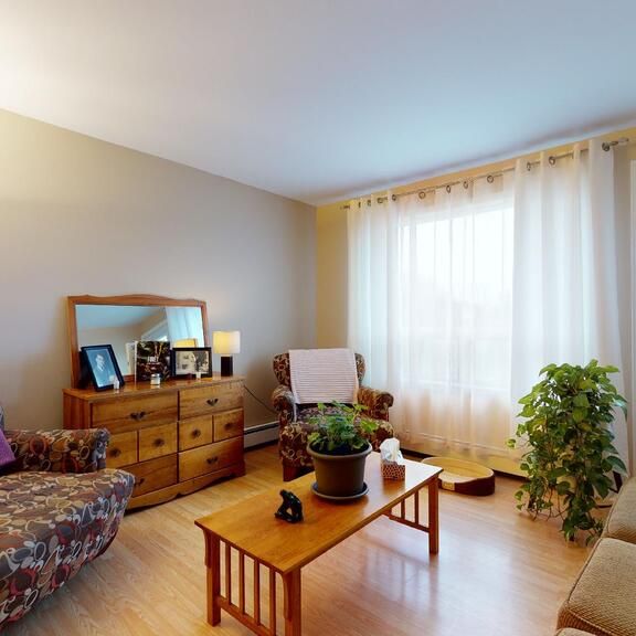 4 ½ LIBRE IMMÉDIATEMENT - LIMOILOU - Photo 1