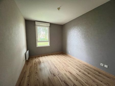 Location Appartement 3 pièces 66m² ST JEAN DE LA RUELLE 45140 - Photo 4