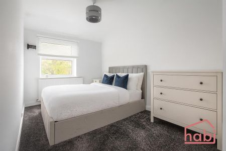 1 bedroom in a house share to rent - Photo 3