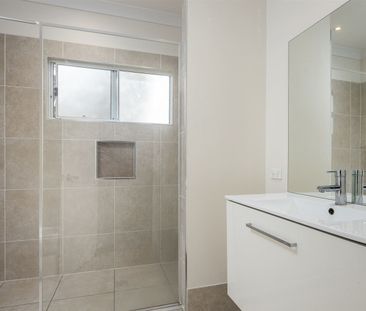 2/4 Ruby Street, Newmarket QLD 4051 - Townhouse For Rent | Domain - Photo 6